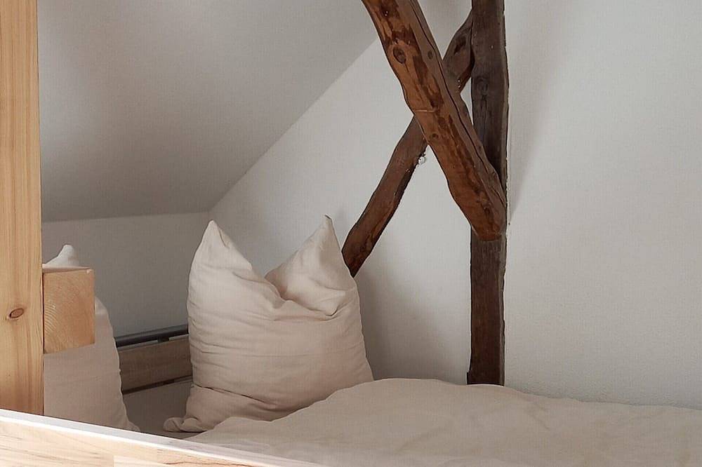 Ganze Wohnung, Kuhstall - Ferienwohnung im historischen Ambiente in Laasow, Vetschau
