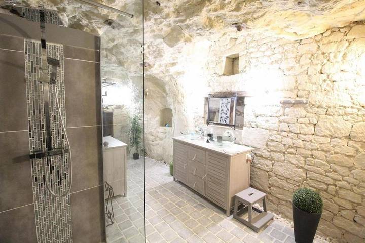 Location de vacances pour 6 personnes, avec terrasse et jardin, adapté aux familles à Dénezé-sous-Doué - 4