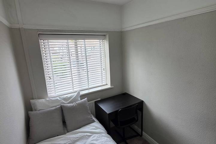 Stunning property with summer house in Walsall, Région de Birmingham
