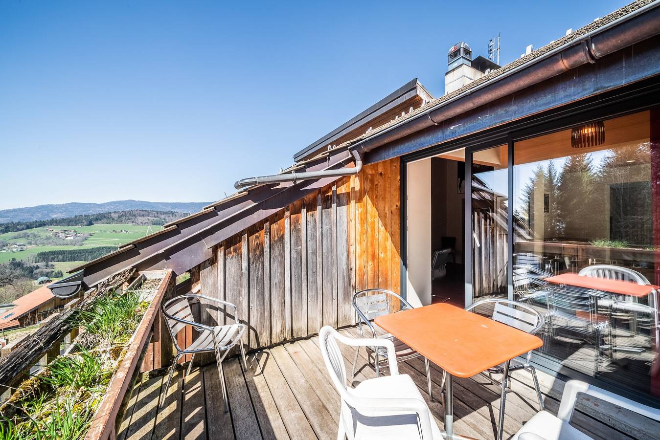Appartement entier, Appartement de vacances "Gîte Le Jorat - Appartement C" avec terrasse privée et Wi-Fi in Bogève, Région de Thonon-les-Bains