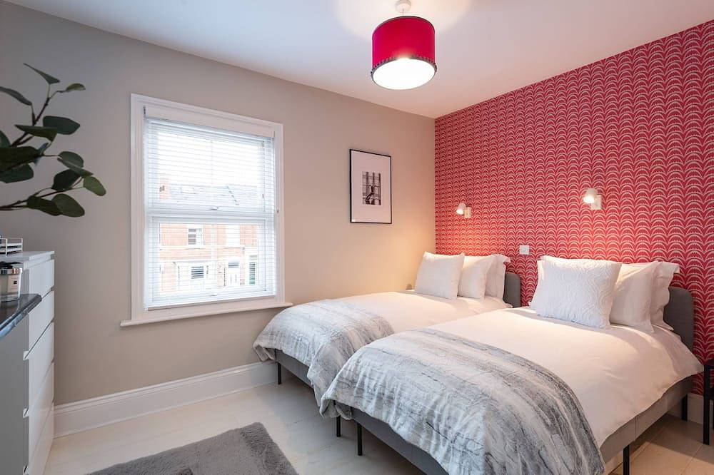 Cherry Orchard -  a holiday let that sleeps 6 guests  in 3 bedrooms in Shrewsbury, Shropshire