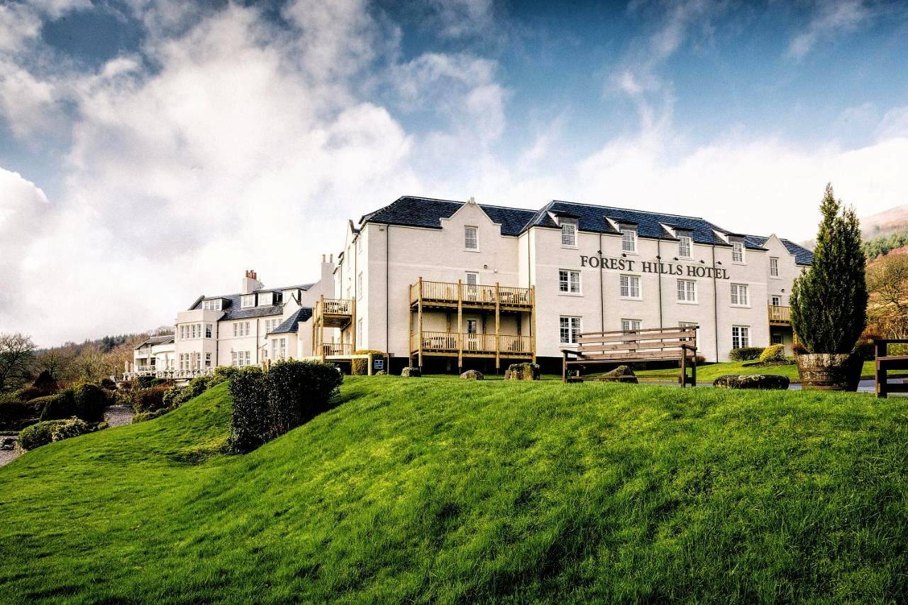Resort for 10 people with hot tub in Stirling region