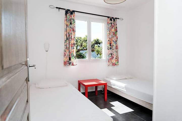 Location de vacances pour 6 personnes, avec jardin à Asperjoc - 3