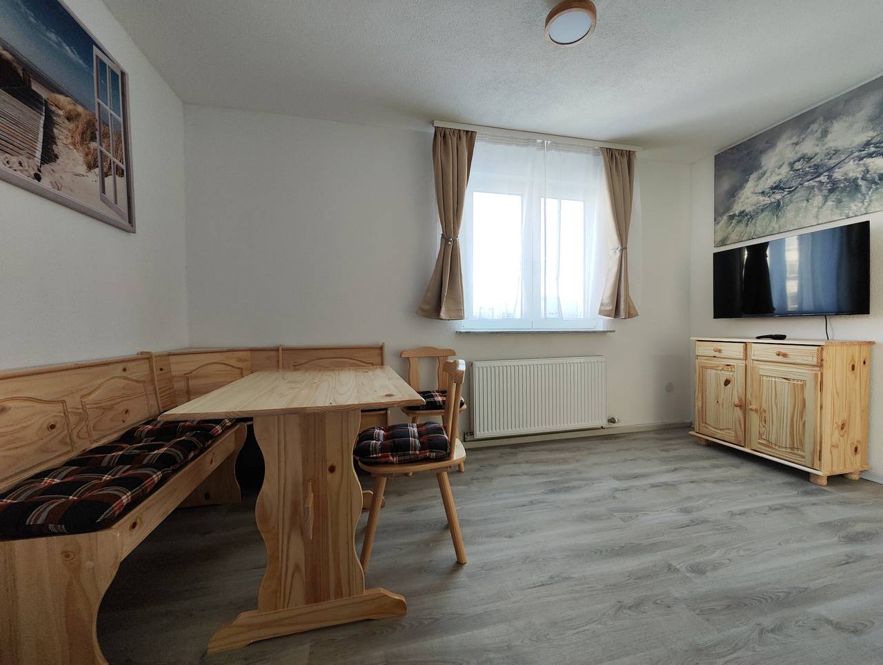 Ganze Wohnung, Ferienwohnung 'Silverstar' mit Wlan in Sindelfingen, Landkreis Böblingen