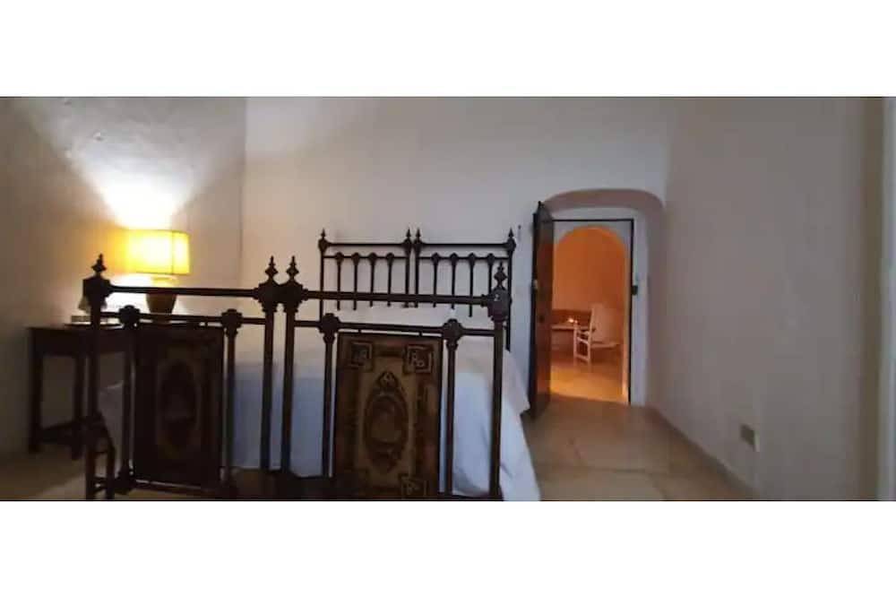 Castello della Floresta per 6 persone vista mare in Praia a Mare, Costa Tirrenica Calabria