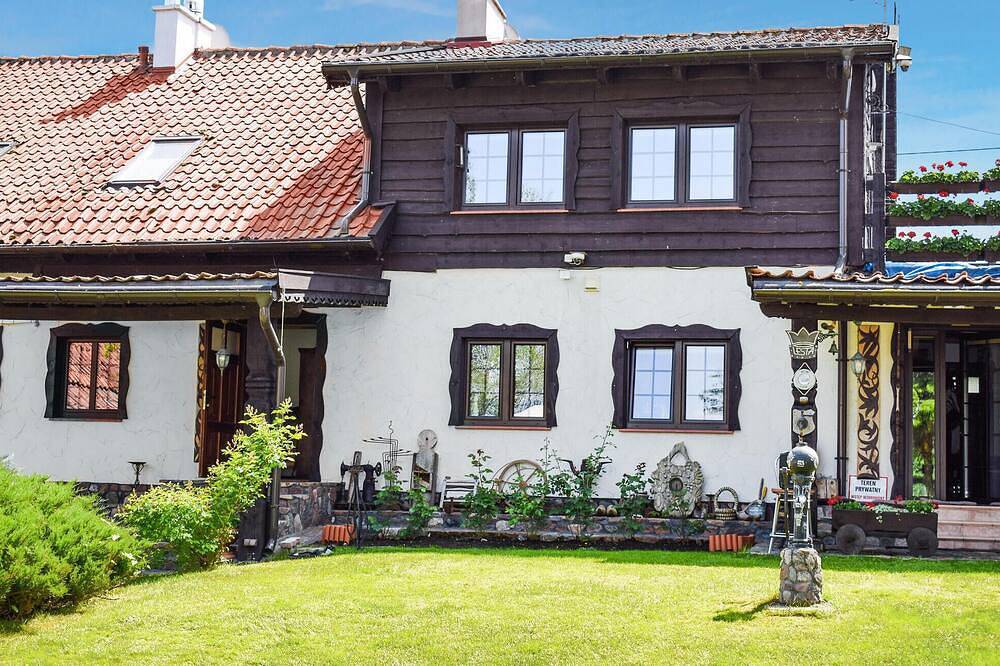 Ganze Wohnung, Stunning apartment in Rydzewo with WiFi in Löwentinsee