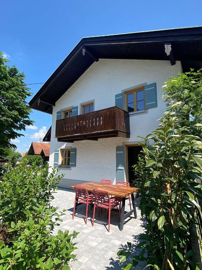 Ferienhaus für 4 Personen, mit Balkon und Terrasse sowie Garten und Ausblick in Ohlstadt - 2