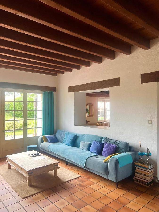 Character property in countryside, swimming pool in Lanta, Lauragais