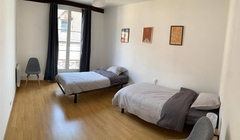 Gîte pour 7 personnes, avec vue et terrasse à Beaumont-sur-Sarthe - 4