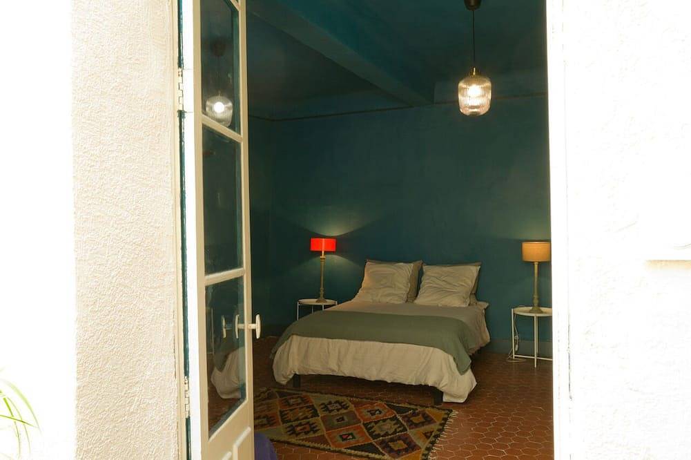 Entire apartment, In the village in Besse-sur-Issole, Brignoles region