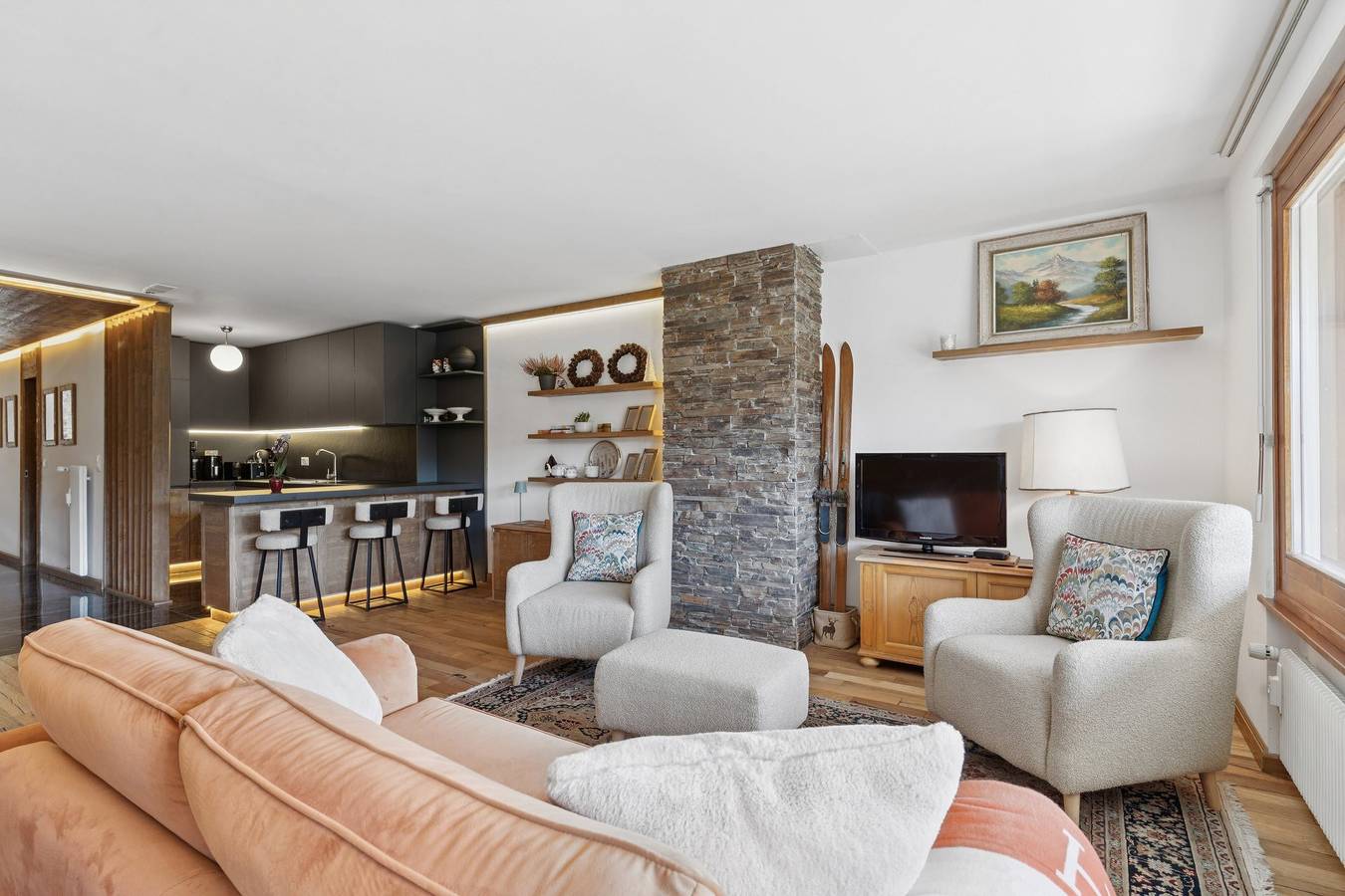 Vacation Rental for 6 Guests in Montana (Switzerland), Sion - Sierre region