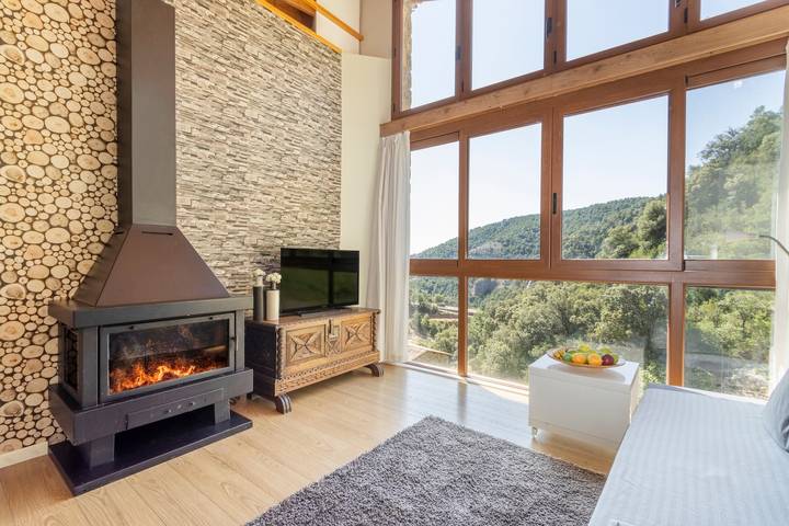 Casa rural para 7 personas, con Jardín y Vistas al lago en Provincia de Lleida - 4