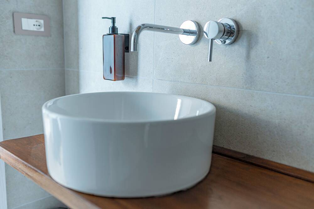 Entire apartment, Inside the widespread village of Castelletta in the Gola della Rossa park. in Fabriano, Ancona Province