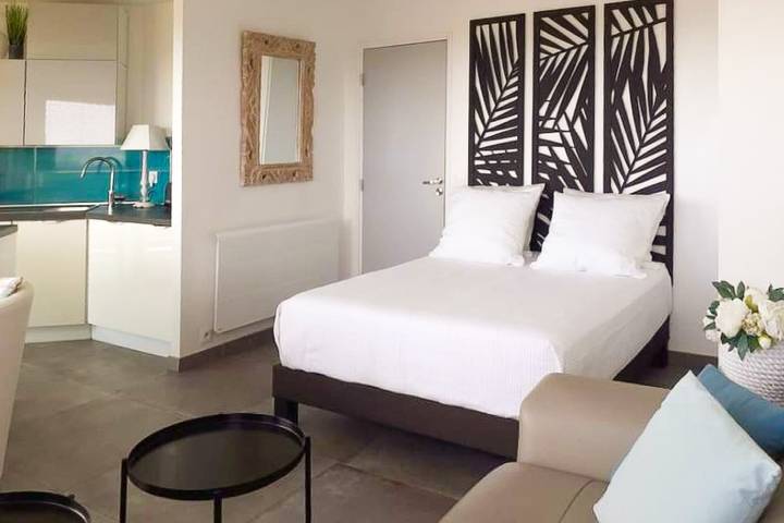 Gîte pour 3 personnes, avec jardin à Mandelieu-la-Napoule - 3