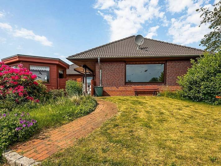 Ferieudlejning for 4 personer, med Terrasse og Have i Lund (Husum)