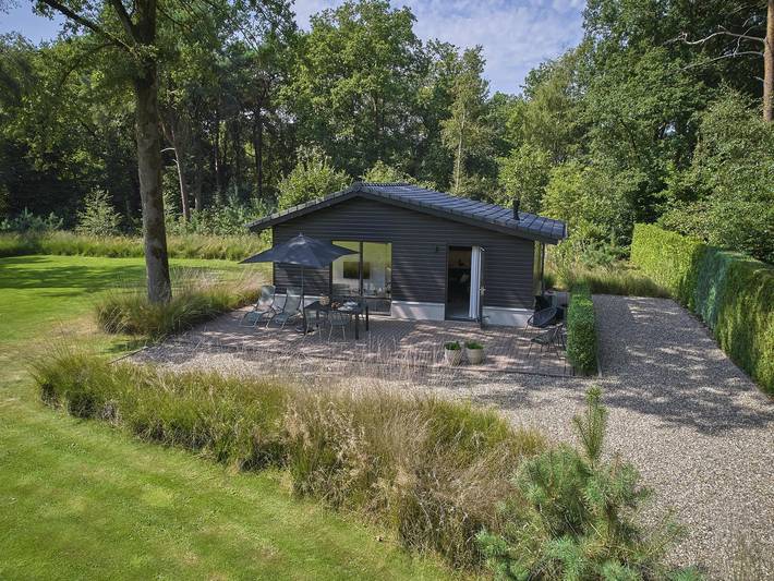 Ferienhaus für 2 Personen, mit Terrasse und Garten - 1
