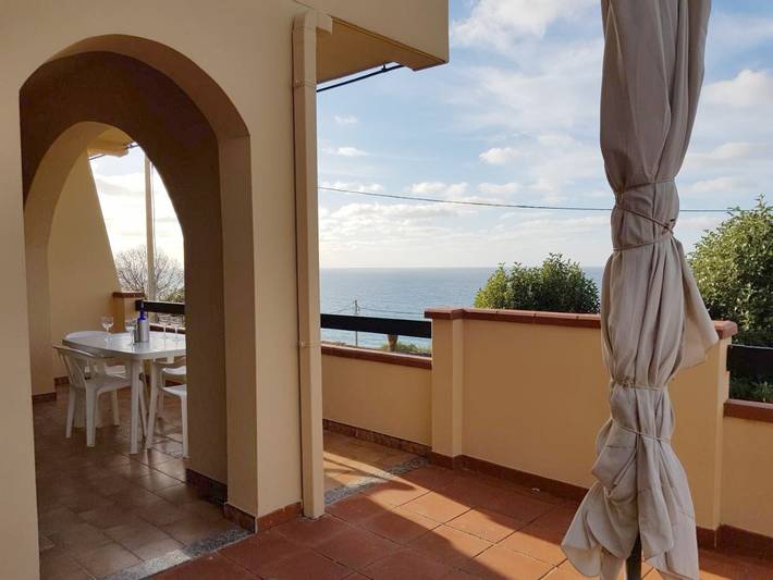 Gîte pour 6 personnes, avec balcon et vue, adapté aux familles dans Portu Maga - 4