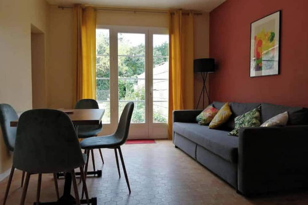 Appartement entier, Cap Saint-Emilion - Appartement T2 avec jardin in Petit-Palais-et-Cornemps, Région de Libourne