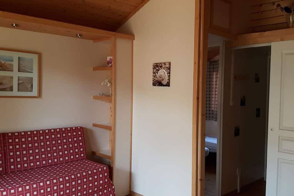 Chalet Tahoe 2 bedrooms air-conditioned between Agde and Cap d'Agde near the sea in Agde, Mediterranean Coast (France)