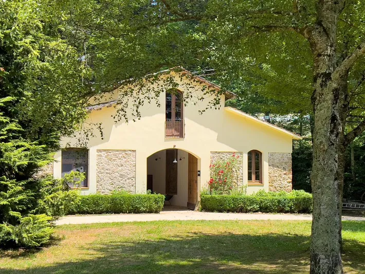 Maison de vacances pour 10 personnes, avec piscine ainsi que terrasse et jardin, animaux acceptés - 1