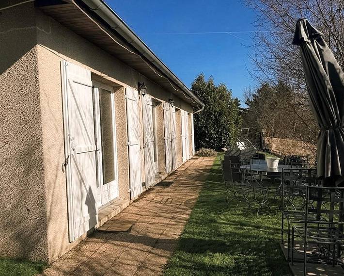 Maison d’hôte pour 2 personnes, avec Jacuzzi et Terrasse ainsi que Jardin et Vue dans la Loire - 3