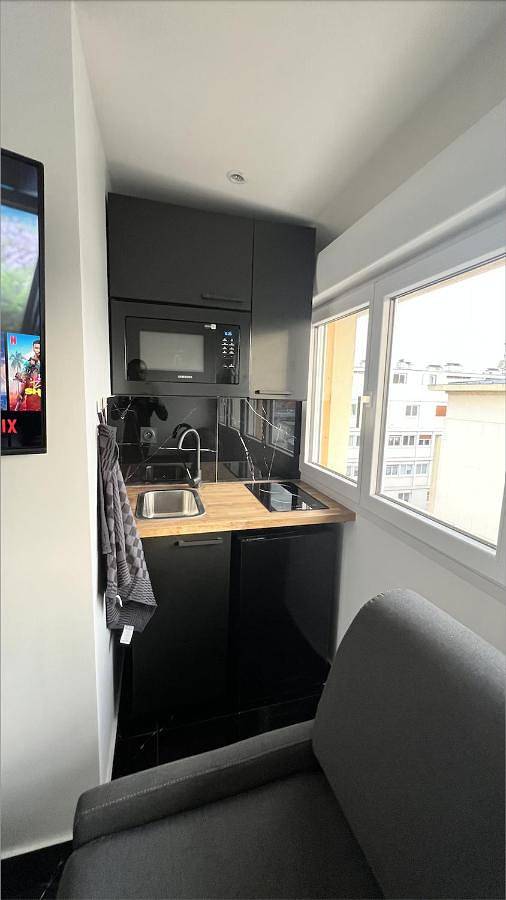 Appartement entier, Appartement F2 meublé - tout équipé - Tv netflix - 4 personnes in Lisieux, Région de Lisieux