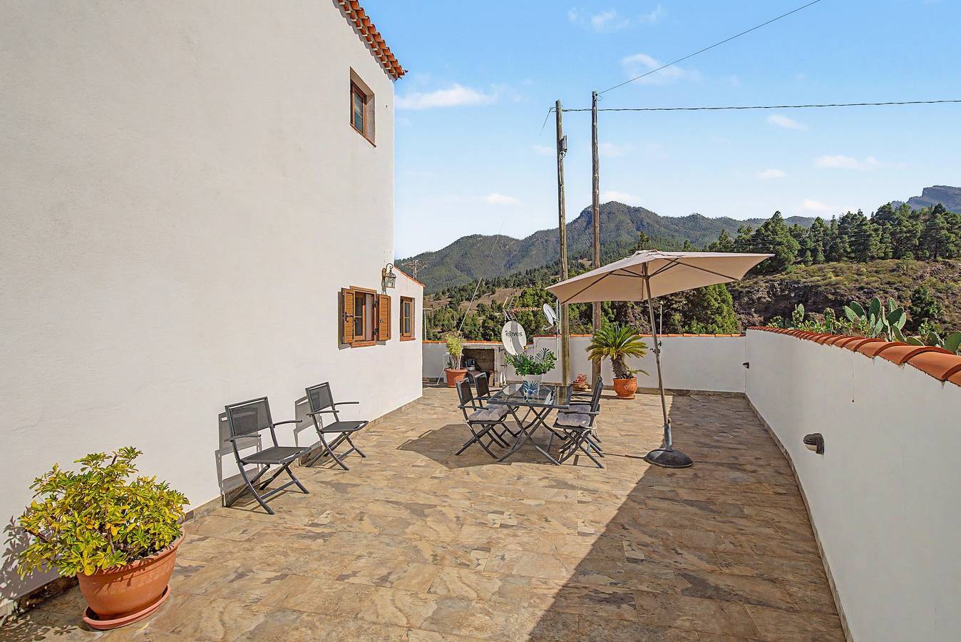 Casa La Era La Palma Apartment with Mountain Views, Wi-Fi and Air Conditioning