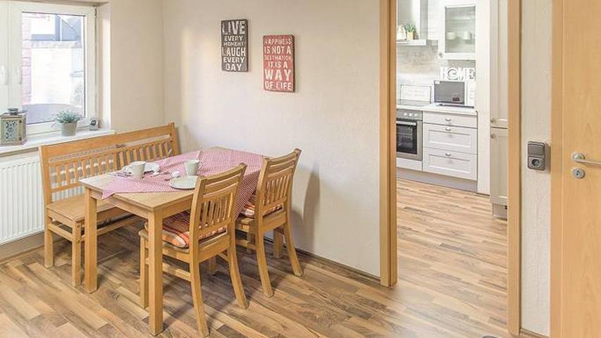 Ferienwohnung für 2 Personen, mit Balkon in Hillesheim