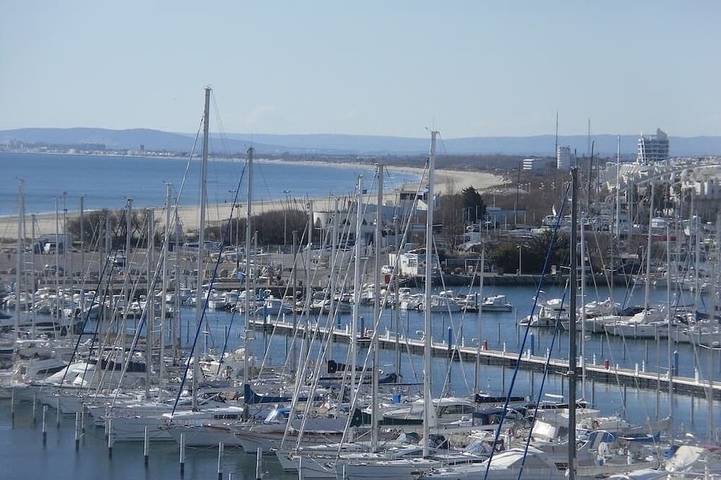 Gîte pour 5 personnes, avec balcon, animaux acceptés dans Port de la Grande Motte