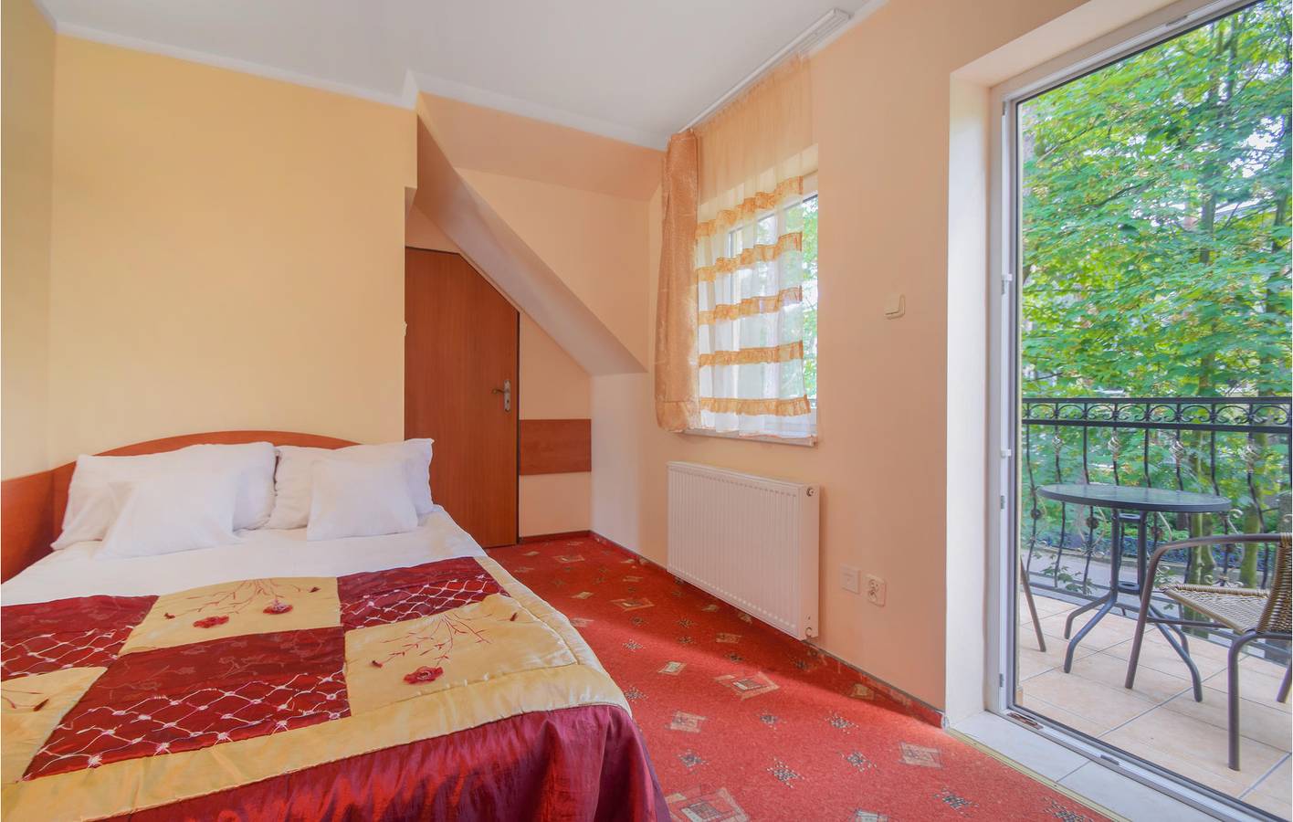 Ganze Ferienwohnung, Ferienwohnung für 6 Personen mit Terrasse in Pogorzelica, Powiat gryficki