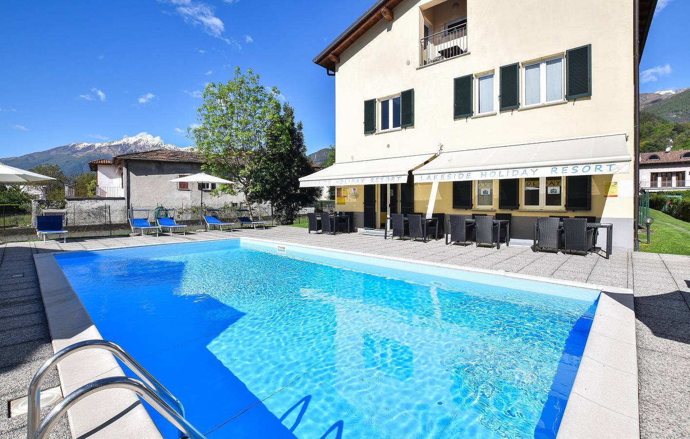 Ganze Ferienwohnung, Modernes Apartment mit Pool & WiFi in der Nähe von Arbosto in Domaso, Comer See