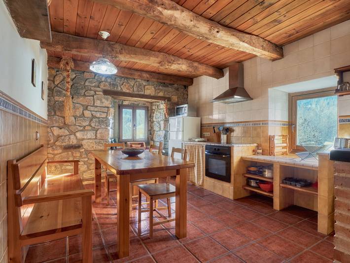 Casa Rural Mirador de Babia I – Ländliche Auszeit für 5 Personen in Riolago in San Emiliano, Cordillera Cantábrica