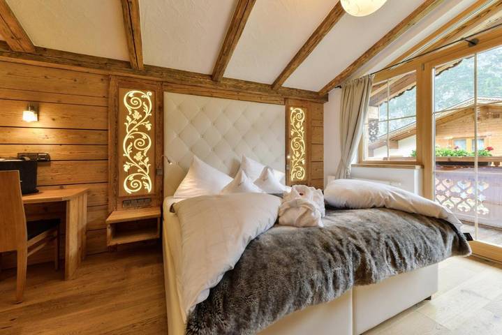 Chalet für 12 Personen, mit Ausblick und Garten sowie Sauna und Pool, mit Haustier im Lechtal - 4