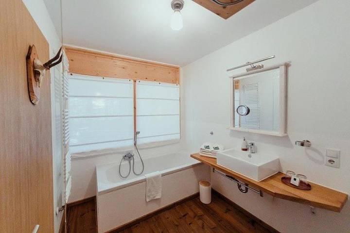 Hotel für 2 Personen, mit Balkon und Terrasse sowie Garten und Sauna in Fichtelberg - 2