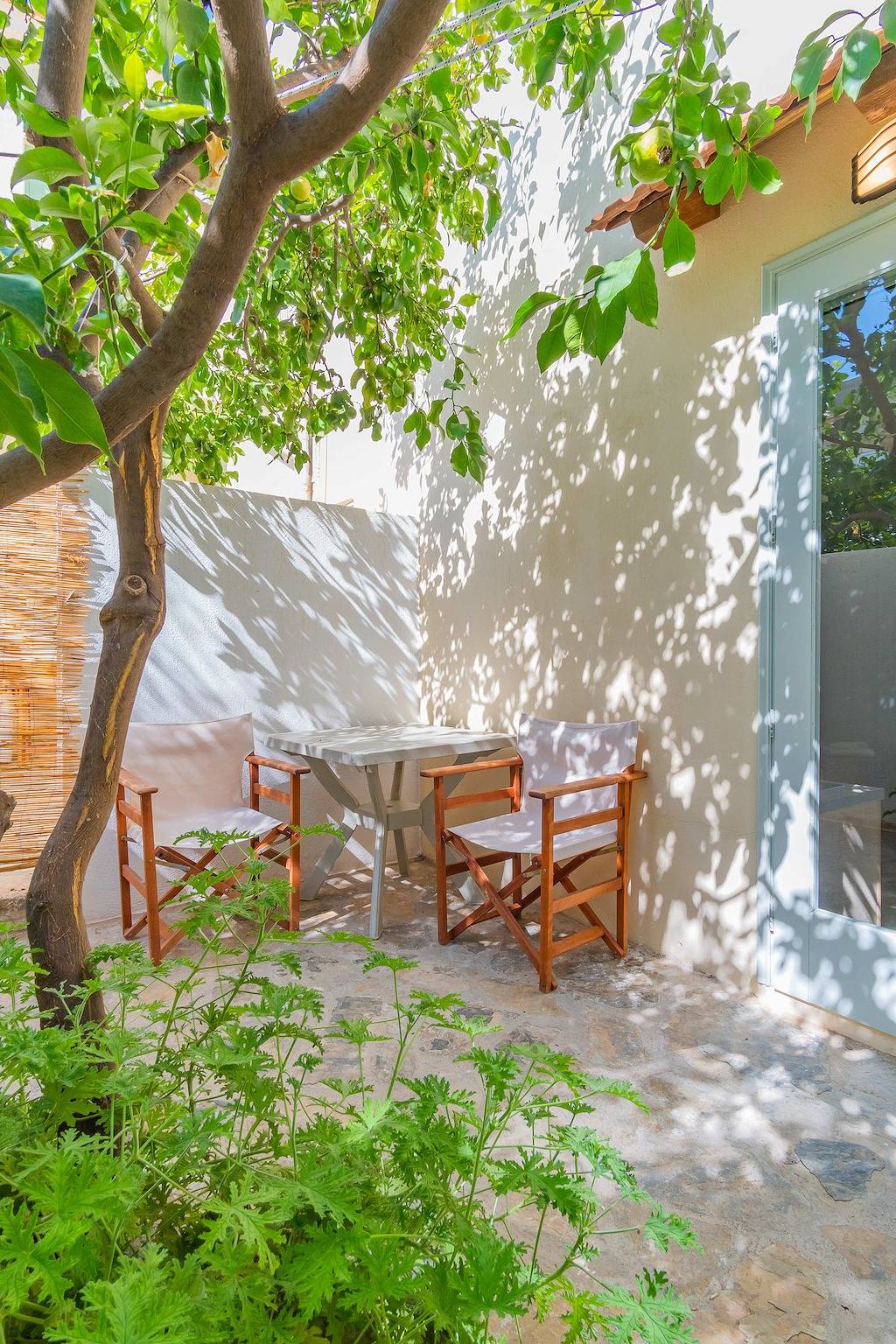 Entire holiday apartment, Elounda Christina Studios, Only Steps from the Sea in Elounda, Lasithi