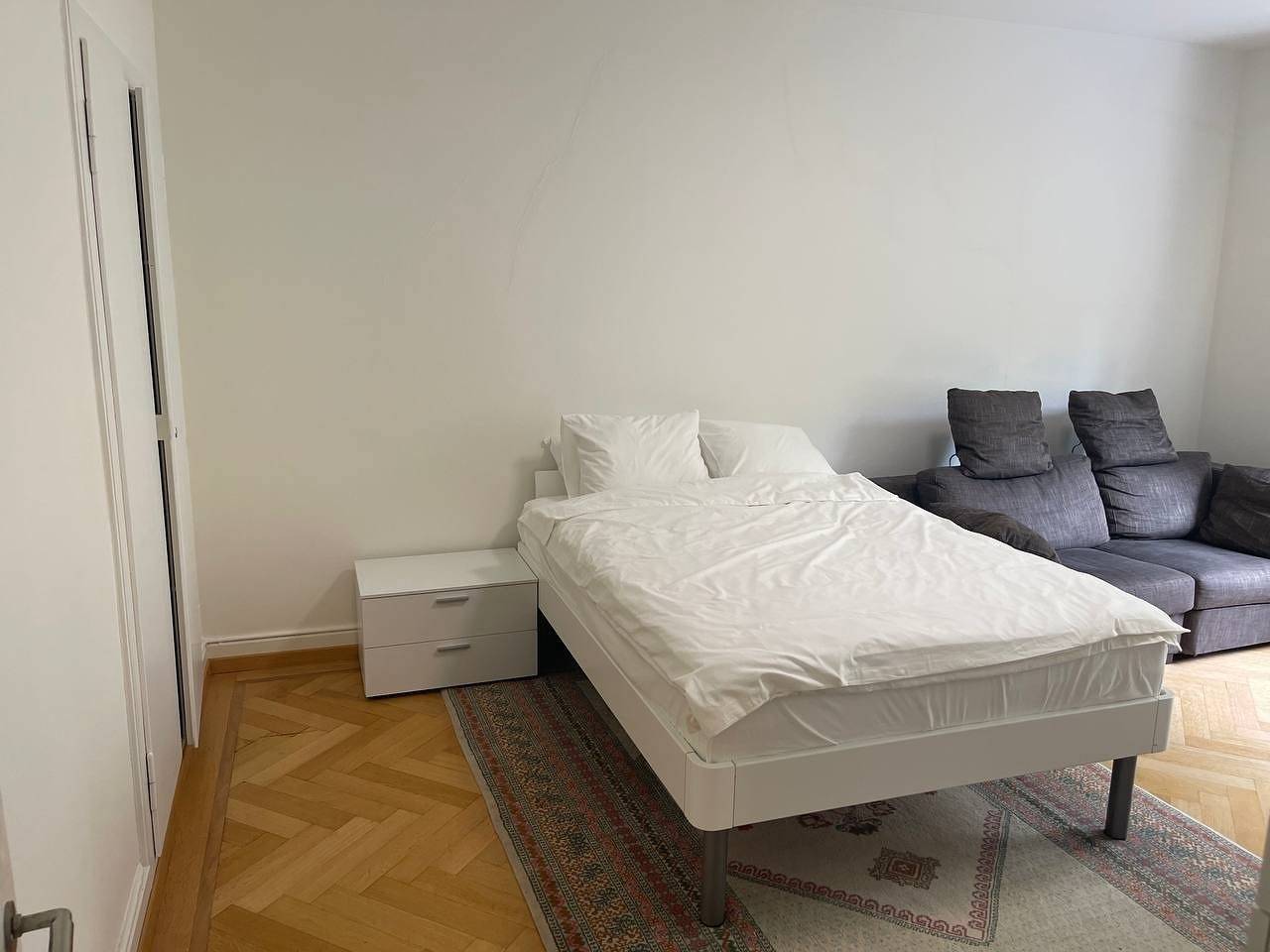 Habitación para 2 personas con balcón in Zúrich, Distrito de Zúrich
