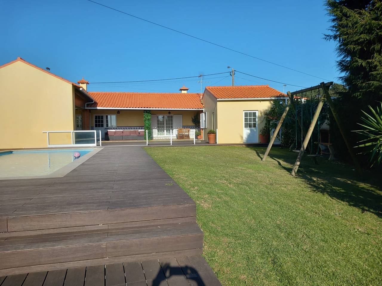 Casa Canto: Moradia com Piscina Privada, Wi-Fi e Ar Condicionado in Estela, Distrito do Porto