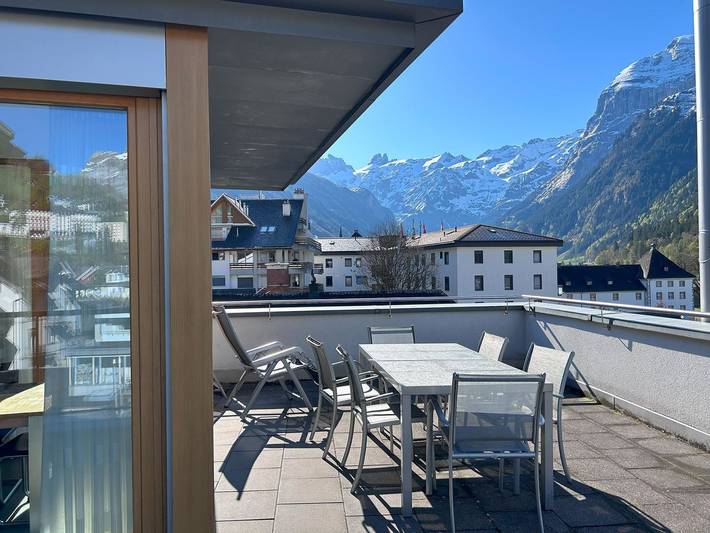 Ganze Wohnung, Dorfstrasse 7/42 Appartement/Fewo 6-Bettwohnung in Engelberg, Obwalden