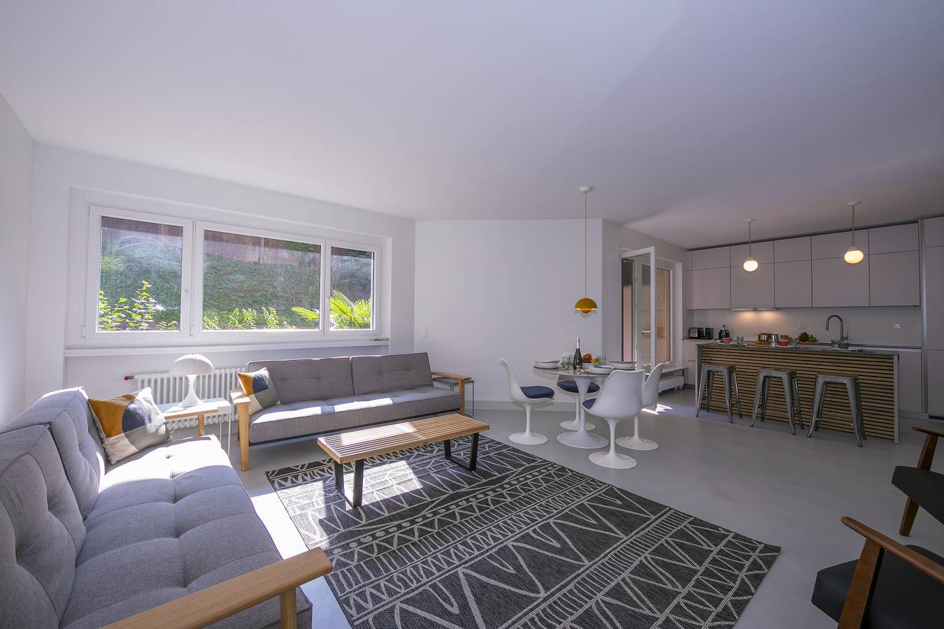 Ganze Wohnung, Coloratura in Paradiso, Luganersee
