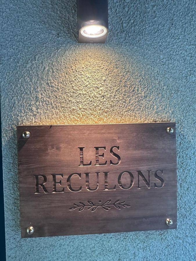 Gîte Les Reculons au pied du lac in Moutiers-en-Puisaye, Région d'Auxerre