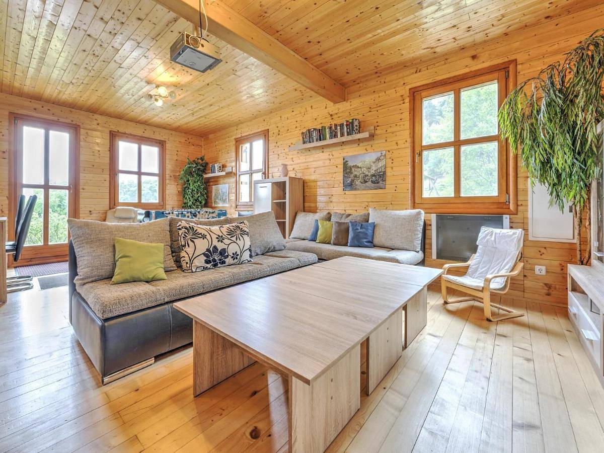 Ganze Wohnung, Two-Bedroom Apartment in Liebenfels, Mittelkärnten