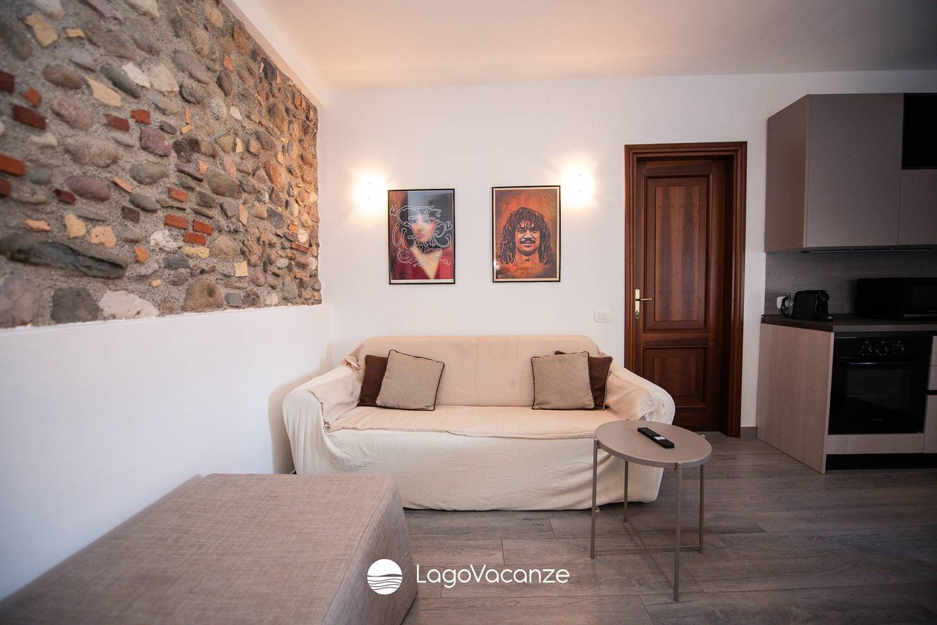 Appartement entier, Secret Garda in San Felice del Benaco, Montagnes autour du lac de Garde