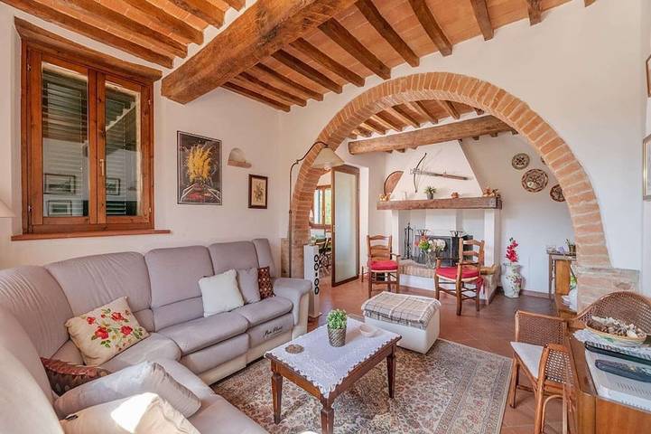 Ferienhaus für 11 Personen, mit Balkon und Pool sowie Garten