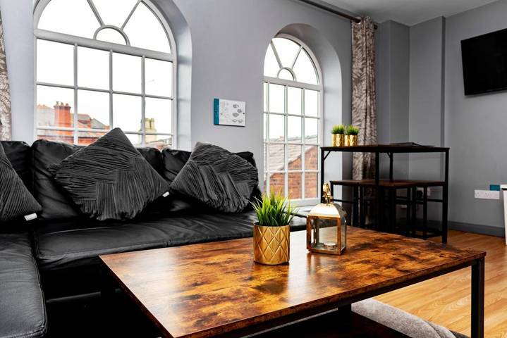 Apartment for 9 people in Wrexham
