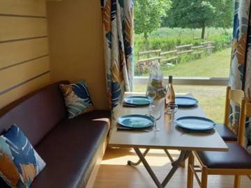 Camping voor 6 Personen in Lempdes-sur-Allagnon, Centraal Massief, Afbeelding 1