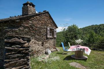 Gîte pour 3 Personnes dans Le Pompidou, Région de Florac, Photo 2