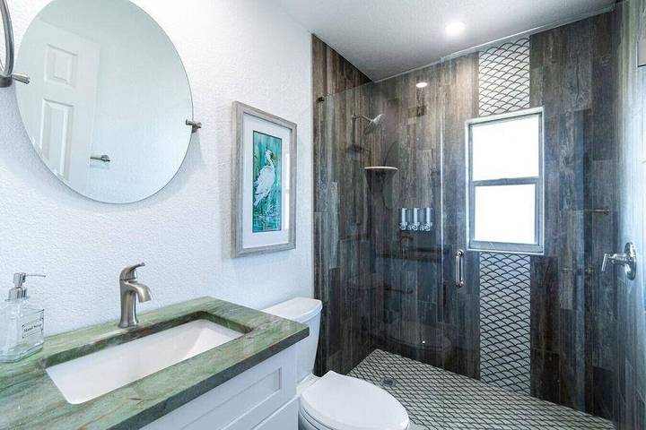 Vacation rental for 6 people, with yard and pool, with pets in Cocoa Beach