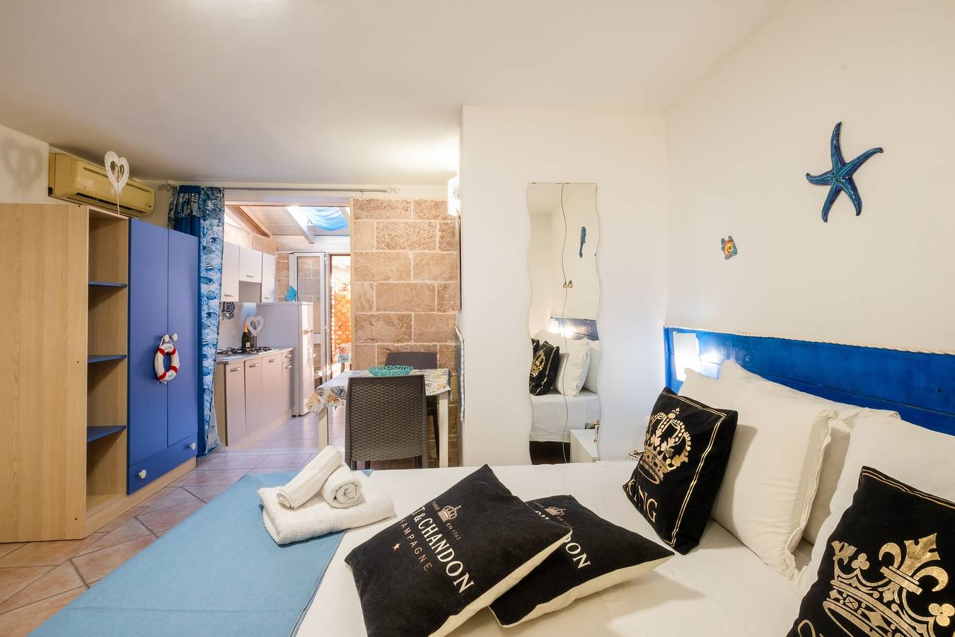 Boutique Villa – Loft Nexus mit Gemeinschaftsterrasse, Wlan & Klimaanlage in Porto Cesareo, Golf von Tarent