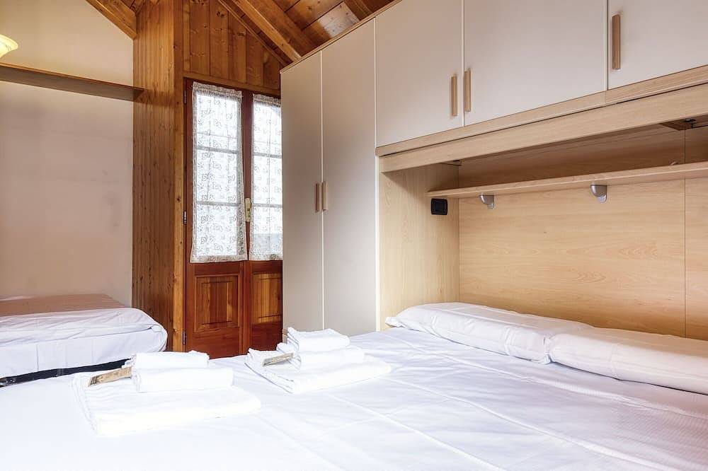 Ganze Wohnung, Gemütliche Wohnung für 5 Leute mit Tv, Balkon, Haustiere erlaubt und Panoramablick in Isella (Macugnaga), Macugnaga