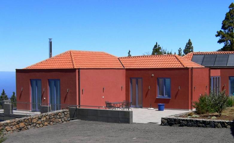 Chalet para 8 personas, con vistas y piscina además de jardín y sauna en La Palma - 2
